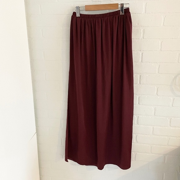 Zara Maxi skirt Long side slits Lined Flowy Fairy Iridescent Burgundy Sz S - Picture 2 of 10
